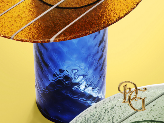 Столик журнальный Striche