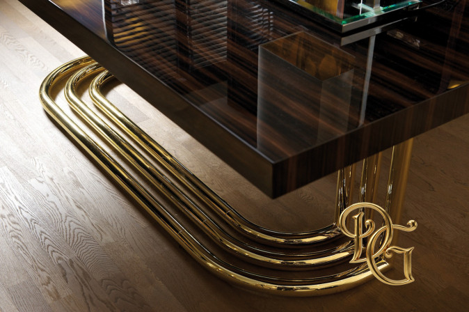 Стол письменный William Brown