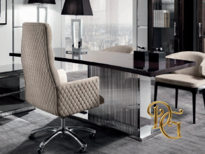 Стол письменный Windsor