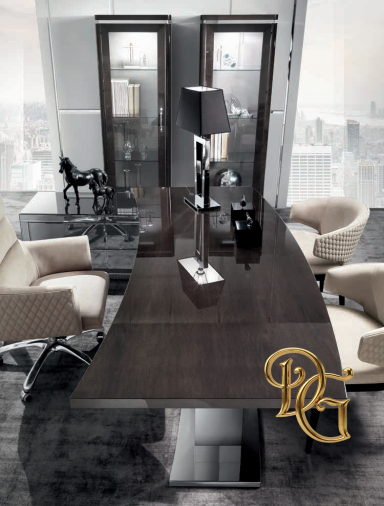 Стол письменный Windsor