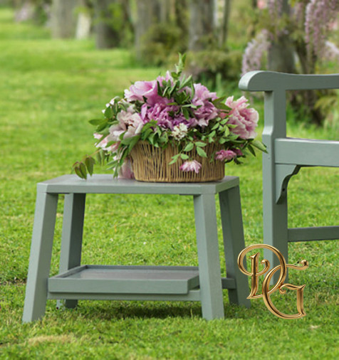 Столик журнальный Petit Club 54