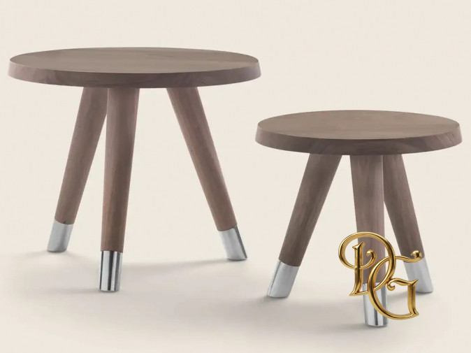 Столик журнальный Adler