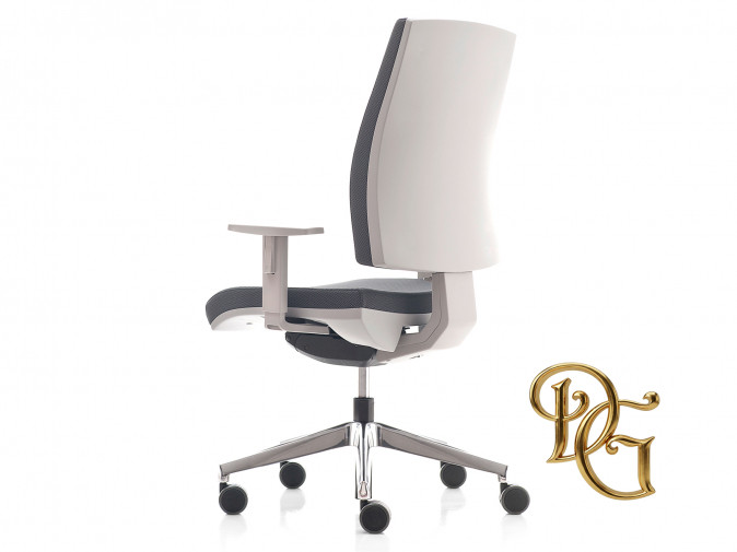 Кресло руководителя Kubika