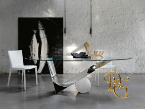 Стол обеденный Valentinox