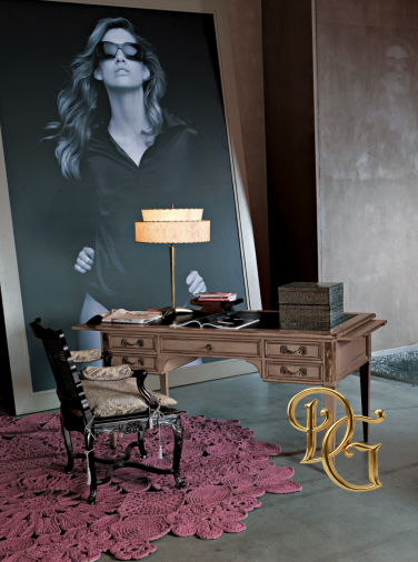 Стол письменный 8518