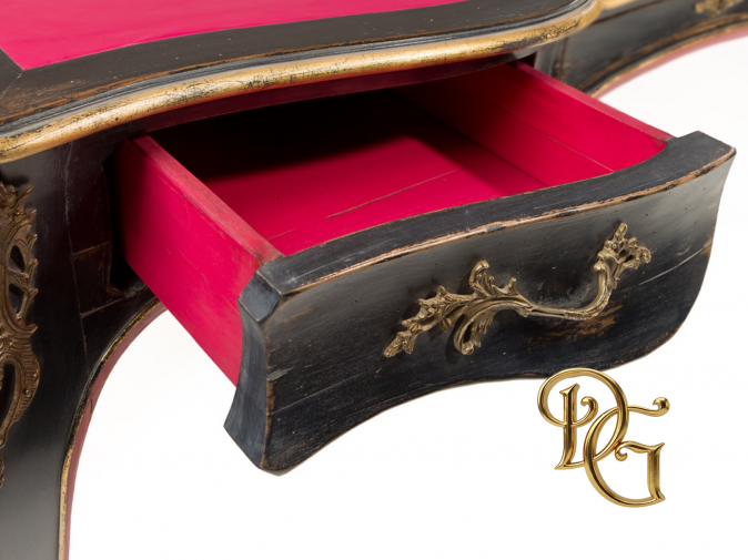 Стол письменный 8633