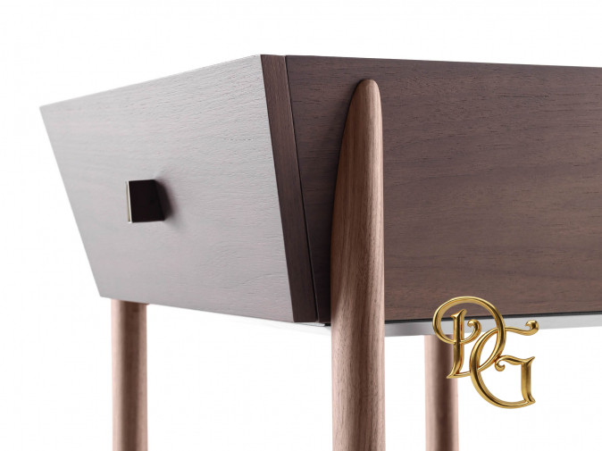 Тумбочка Serenas