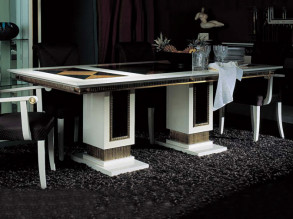 Стол обеденный Ghaia