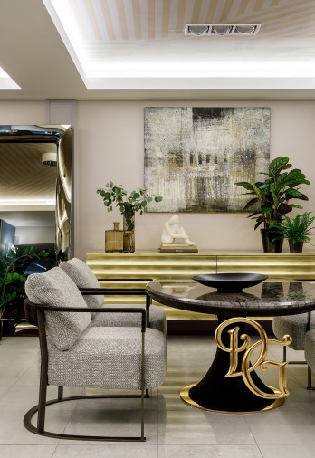 Столик журнальный David Braun