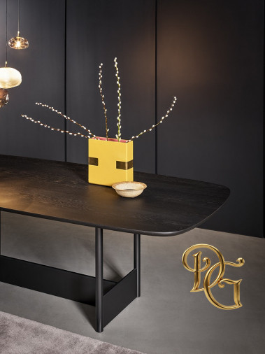 Стол обеденный Canvas Table