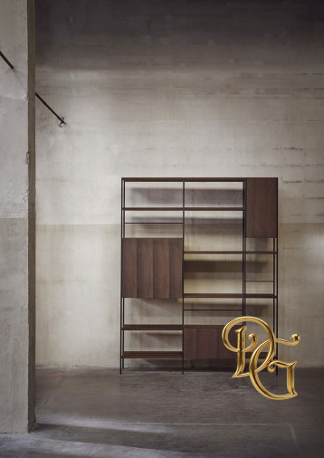 Витрина Outline