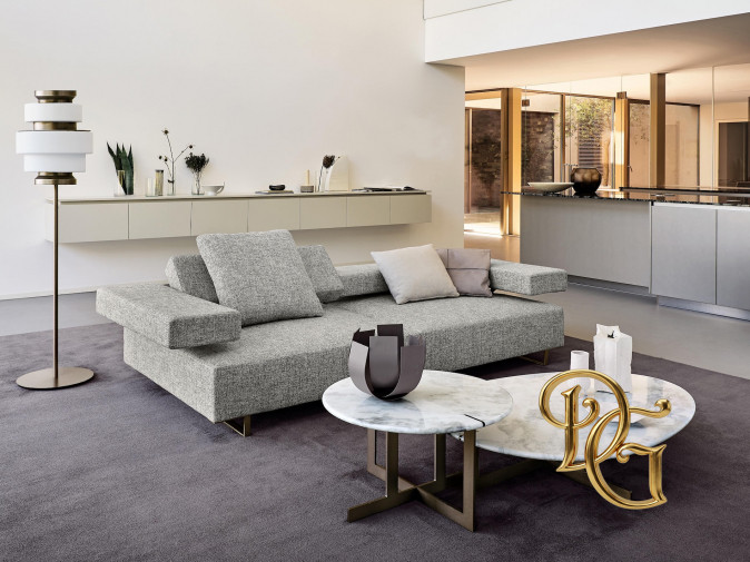 Столик журнальный Douglas