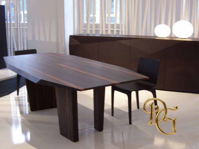 Стол обеденный Blade Modern