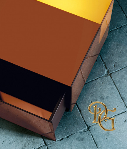 Столик журнальный Boxy