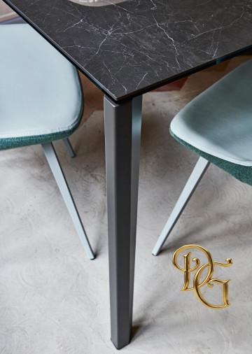 Стол обеденный Diamante Nero