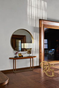 Консоль Isabel