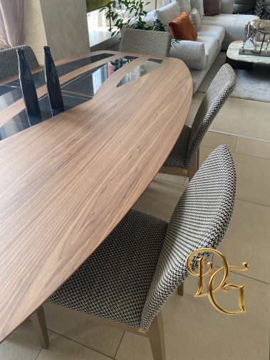 Стол обеденный 22.103