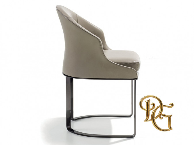 Стул Daphne White