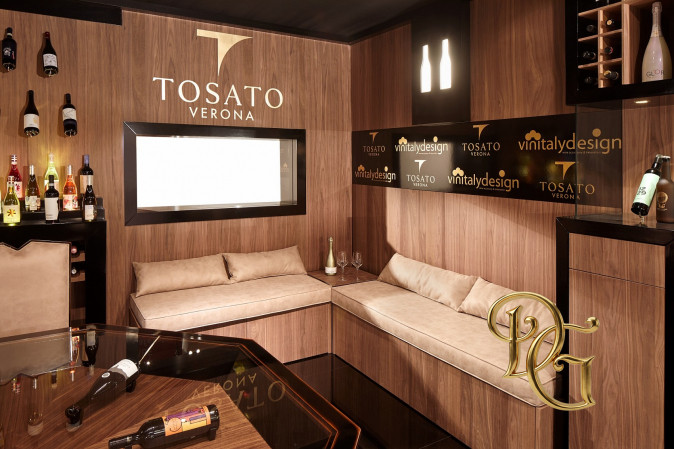 Стол обеденный 22.89