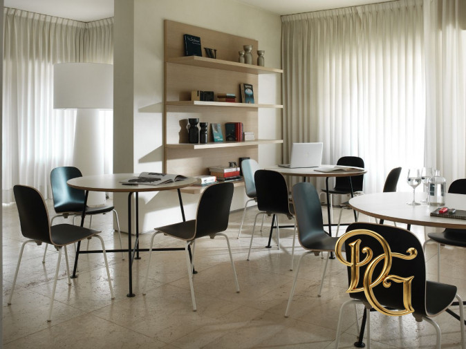 Стул Tate Color White