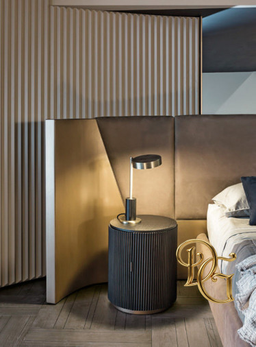 Тумбочка Hege