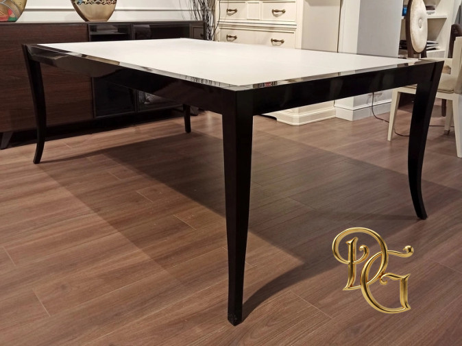 Стол обеденный Opalo