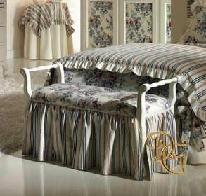 Банкетка М07