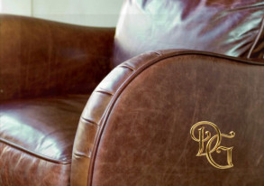 Кресло King Brown