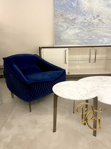 Столик журнальный Giglio