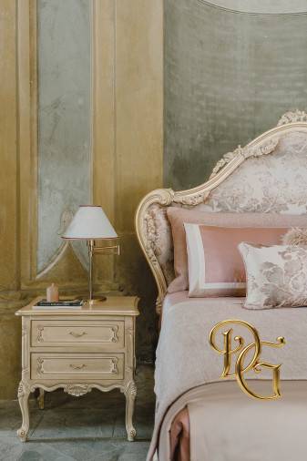 Тумбочка 3561