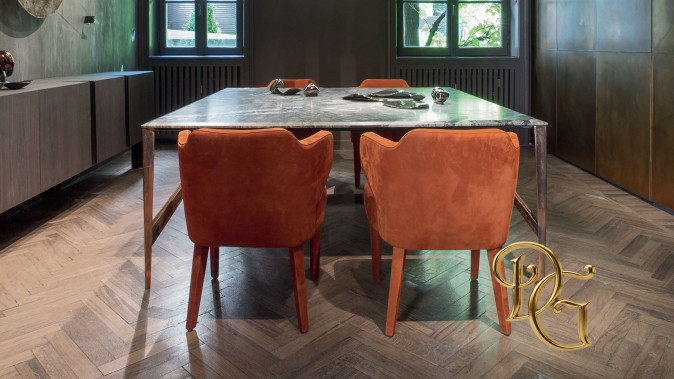 Стол обеденный Saetta