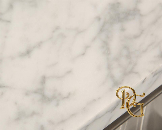 Комод Parkstone 0608