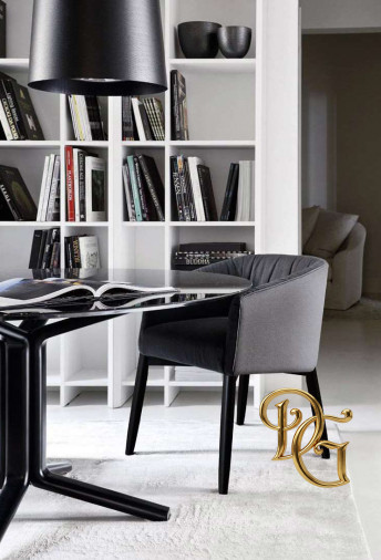 Стол обеденный Miller