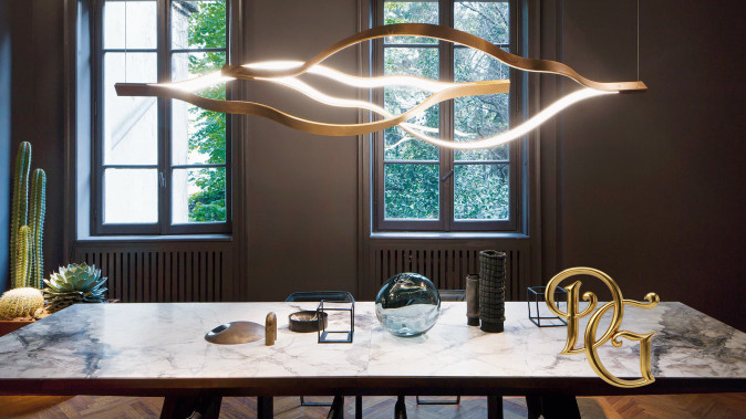 Стол обеденный Stealth