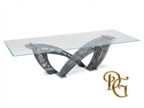 Стол обеденный Hystrix