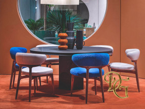 Стол обеденный Grace Delcourt