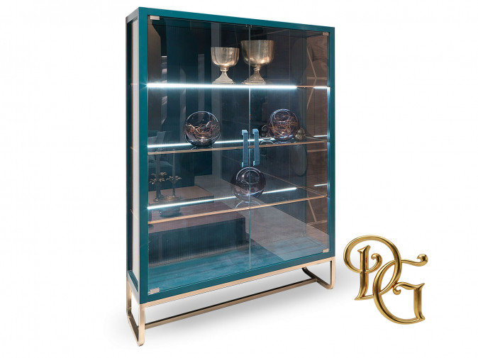 Витрина Beverly