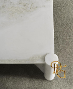 Столик журнальный Petra