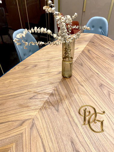 Стул Sorrento 8043 with armrests