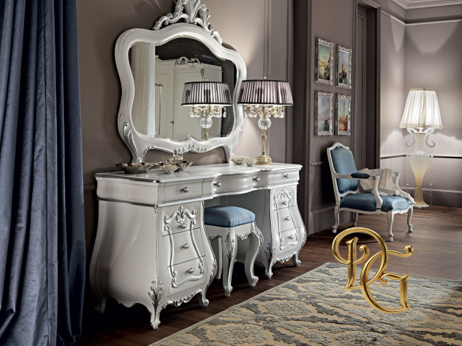 Туалетный столик 11212